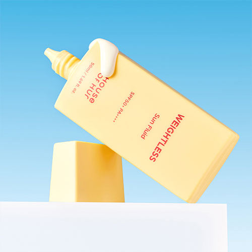 Water-like, fluid texture of House of Hur Sun Fluid – Fast-absorbing, invisible daily SPF for active lifestyles at Atelier De Glow UK.