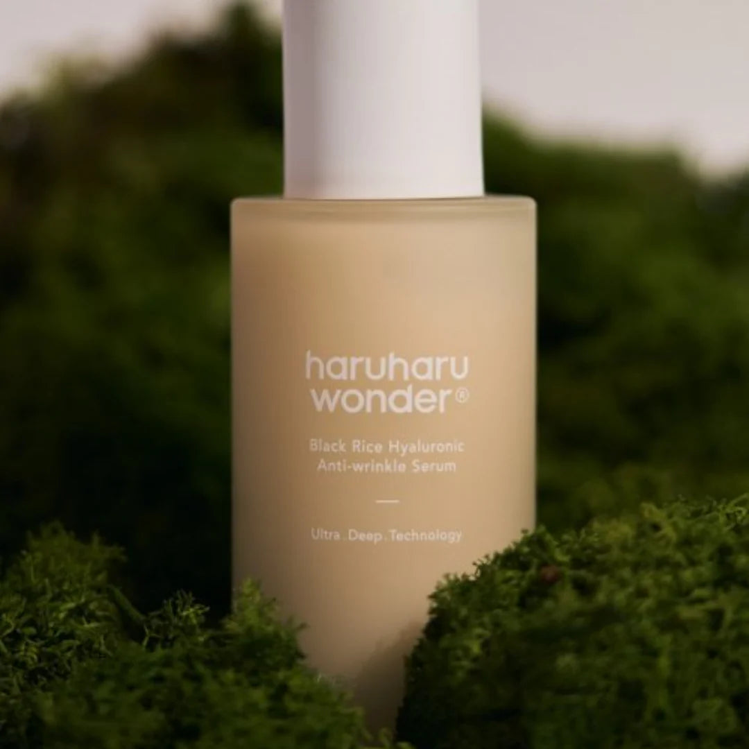 Haruharu Wonder serum for fine lines, loss of elasticity, and dullness – Antioxidant-rich "Dermal Fortifier" for aging skin from Atelier De Glow UK.