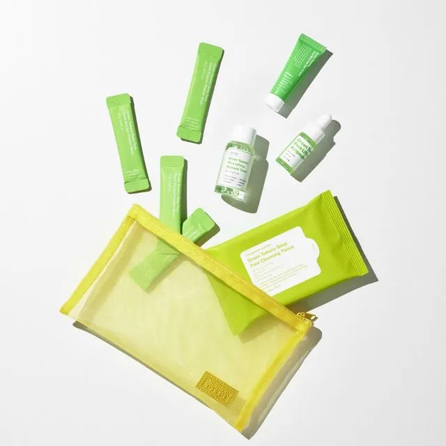 SUNGBOON EDITOR Green Tomato kit for heat-stretched travel pores, bumpy flight texture, and climate-induced T-zone oil surges – Refining routine from Atelier De Glow UK.