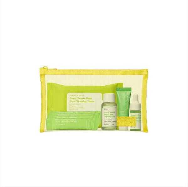 SUNGBOON EDITOR Green Tomato Travel Kit – 5 piece comprehensive pore-lifting and tightening TSA-approved regimen inside a reusable mesh pouch available at Atelier De Glow UK.