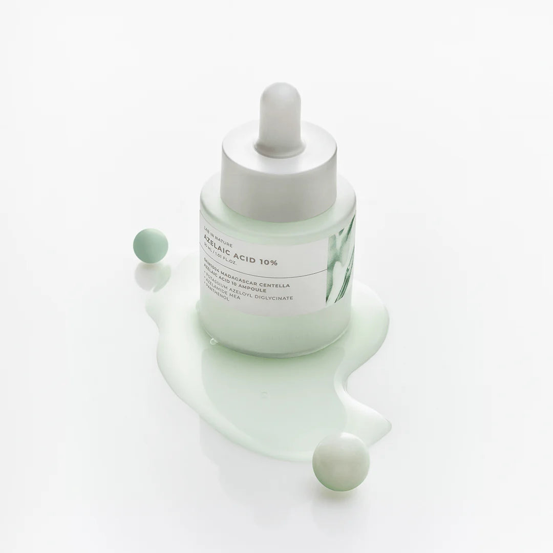 Lightweight, non-gritty texture of SKIN1004 Azelaic Acid 10 – Fast-absorbing, milky ampoule for a comfortable matte finish at Atelier De Glow UK.