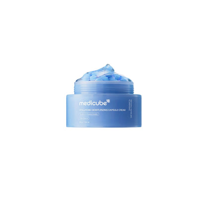Medicube Hyaluronic Moisturizing Capsule Cream – 55g dual-texture clinical moisturizer with Multi-Weight Hyaluronic Acid and Ceramide Capsules available at Atelier De Glow UK.
