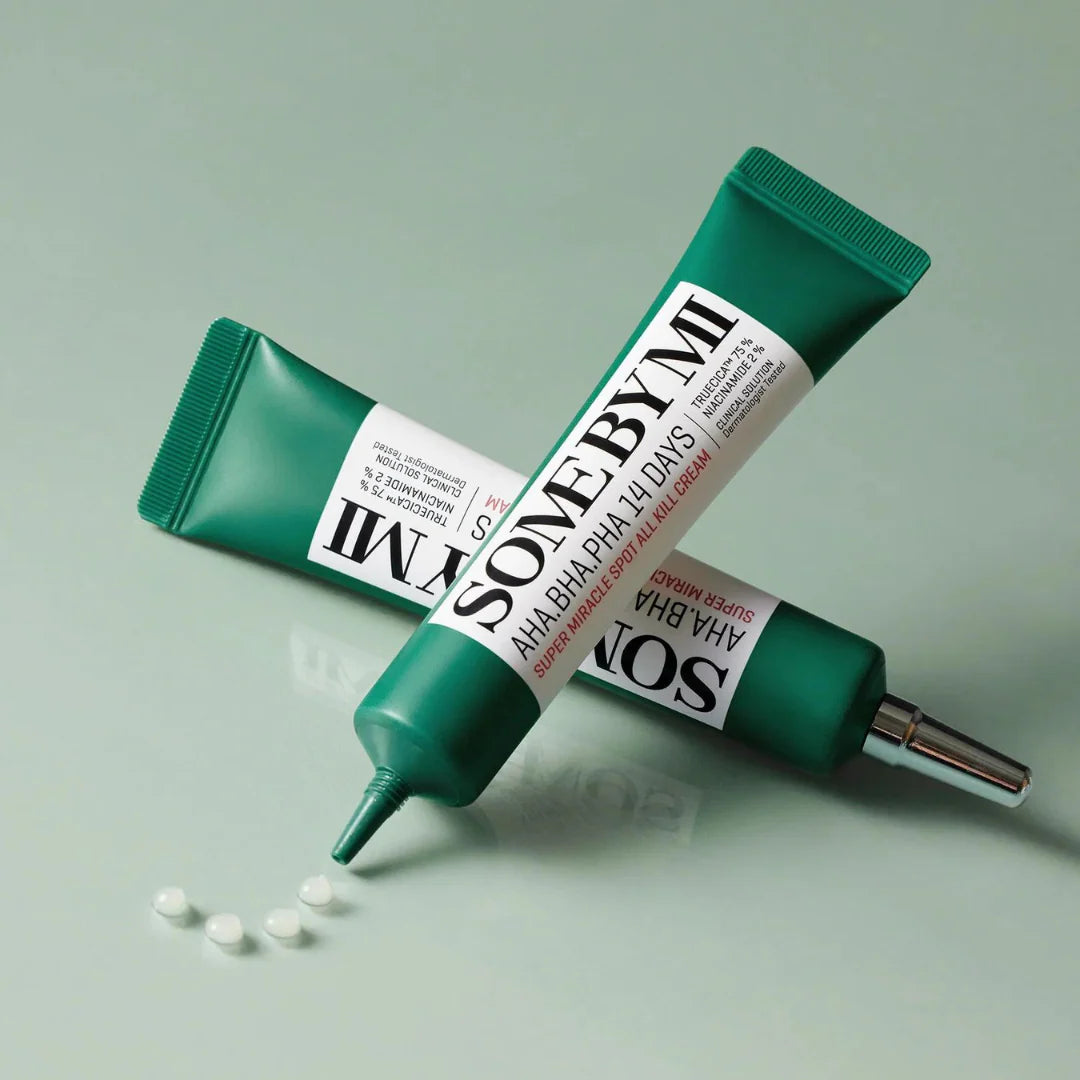 Some By Mi 14 Days Super Miracle Spot All Kill Cream for active acne, inflammation, and clogged pores, designed for rapid blemish recovery from Atelier De Glow UK.