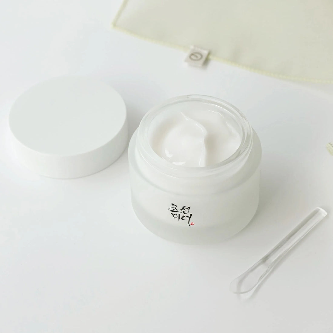 Beauty of Joseon cream for dullness, dry skin, and fine lines – Intensive brightening and anti-aging Hanbang treatment from Atelier De Glow UK.