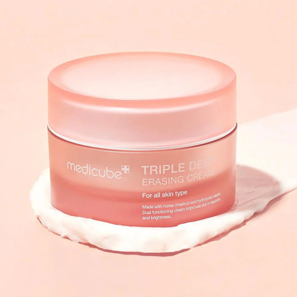 Rich, buttery, and high-gloss texture of Medicube Triple Collagen 4.0 – Deeply nourishing cream for a dewy "Glass Skin" finish at Atelier De Glow UK.