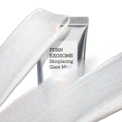 Achieve a salon-style "skinplaning" effect at home with the COSRX PDRN Exosome Glaze Mask – perfectly smooth and glowing skin from Atelier De Glow UK.