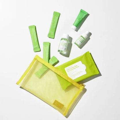 SUNGBOON EDITOR Green Tomato kit for heat-stretched travel pores, bumpy flight texture, and climate-induced T-zone oil surges – Refining routine from Atelier De Glow UK.