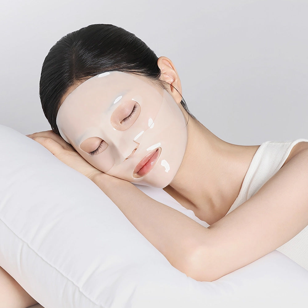 Overnight firming and plumping treatment with Arocell Botulcare Mask EX hydrogel sheets for a radiant, dewy complexion from Atelier De Glow UK.