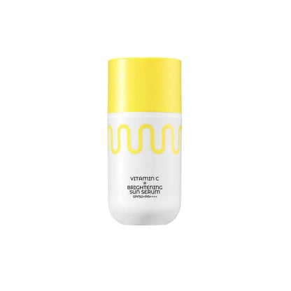 COMMONLABS Vitamin C Brightening Sun Serum – 50ml Korean SPF 50+ PA++++ with Vitamin C and Niacinamide available at Atelier De Glow UK.