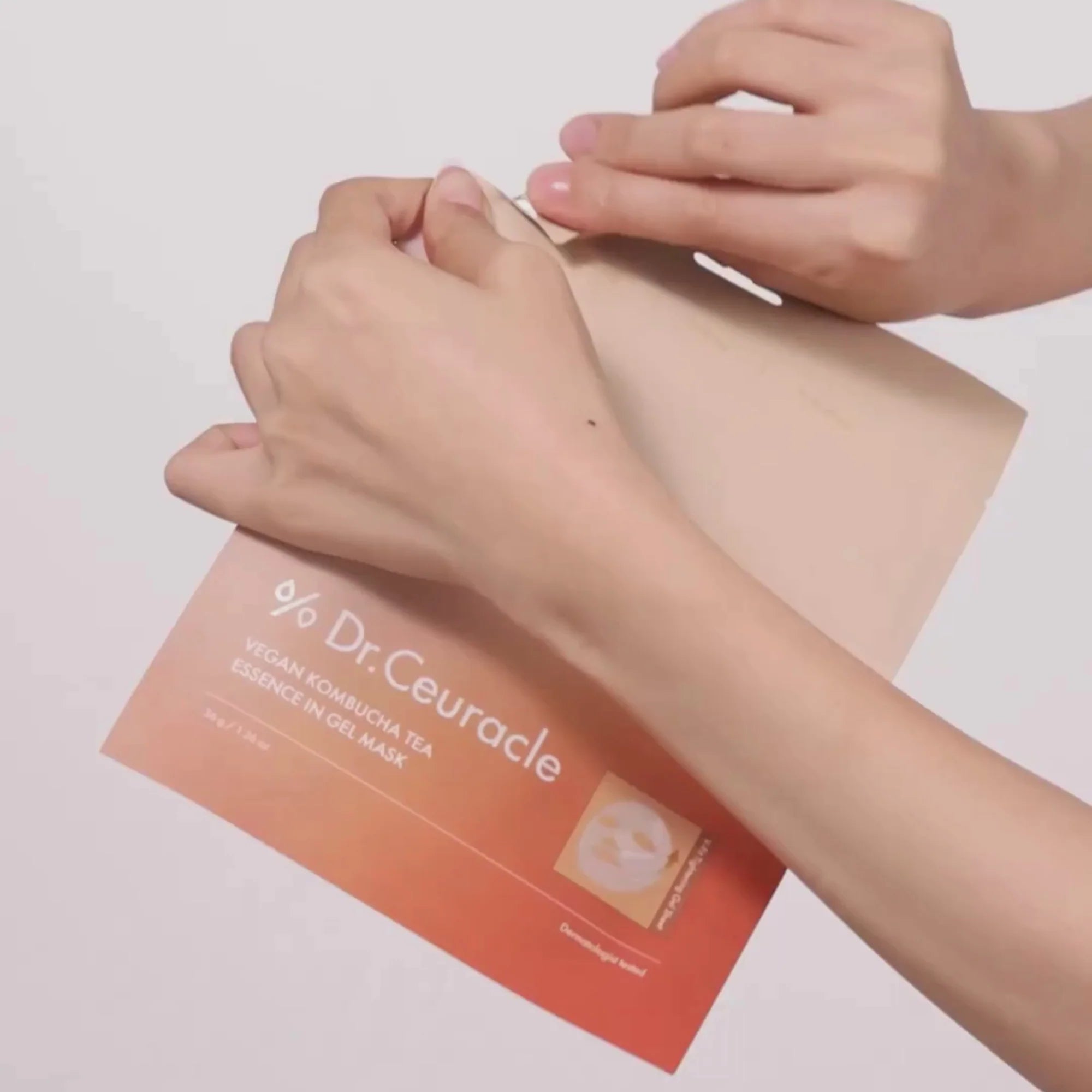 Dr.Ceuracle Vegan Kombucha Tea Essence in Gel Mask | Atelier De Glow