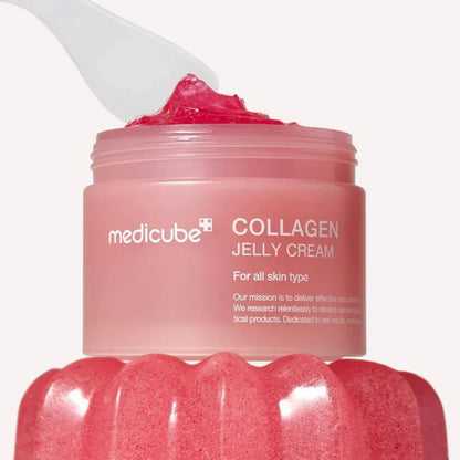 Medicube Jelly Cream for sunken facial contours, dehydration line shadows, loose sagging jawlines, and lackluster sallow skin tones – Volume booster from Atelier De Glow UK.