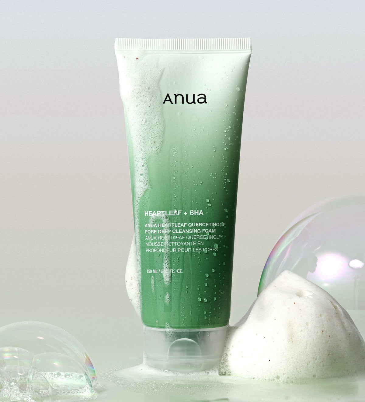 Anua cleanser for acne-prone skin, oily T-zones, and clogged pores – Anti-inflammatory "Quercetinol" foam from Atelier De Glow UK.